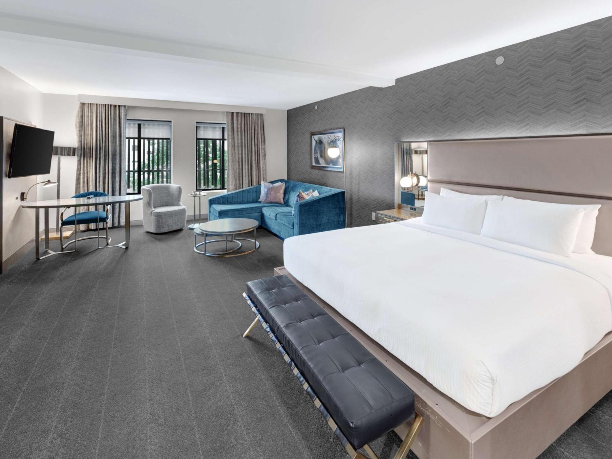 Tulsa Club Hotel Curio Collection By Hilton Екстериор снимка